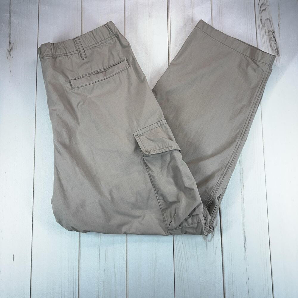 Uniqlo Cargo Pants Mens XL Elastic Waist 36-39 inch Beige Relaxed Fit Microfiber